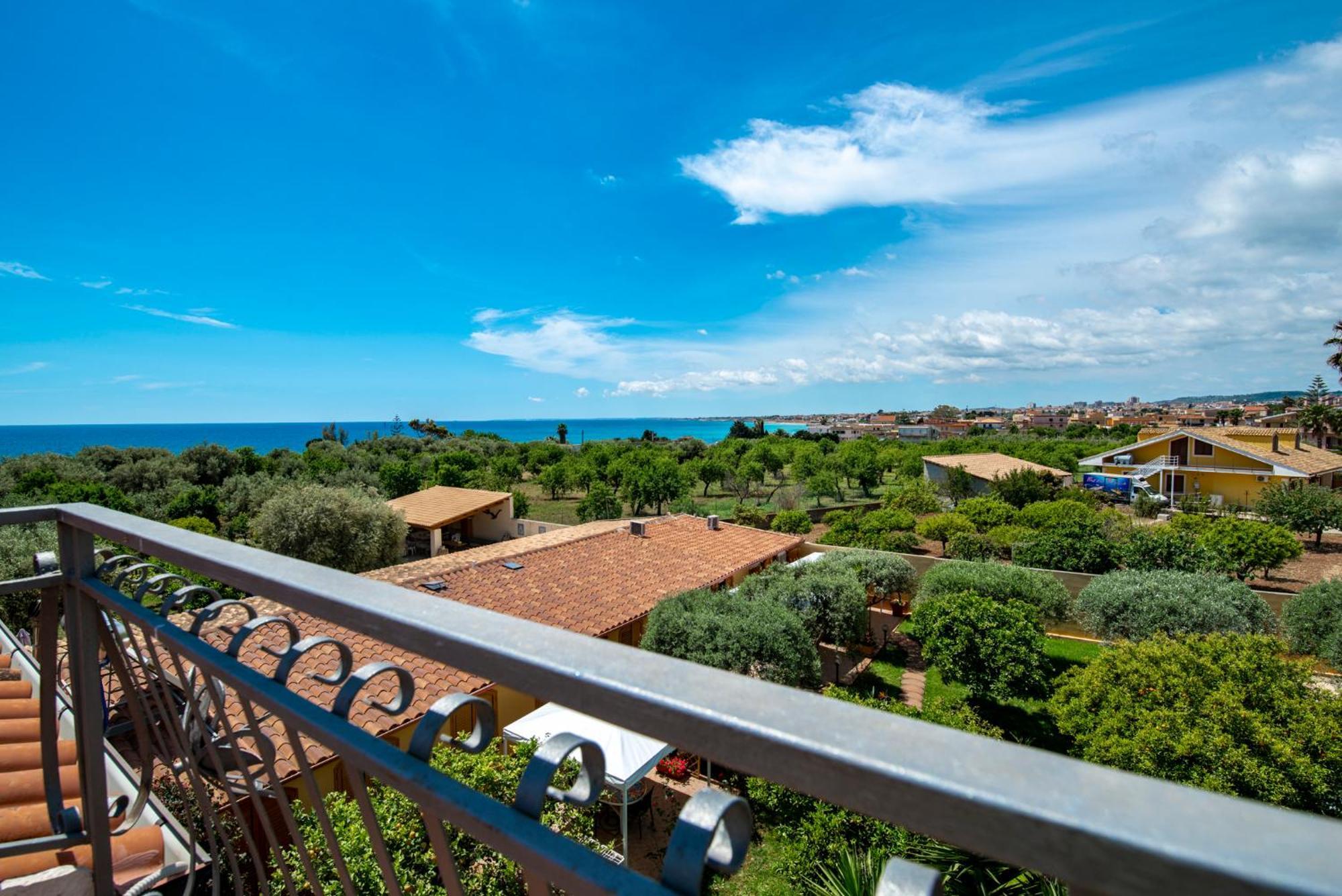 Villa Del Papiro Charme Apartments Avola Ngoại thất bức ảnh